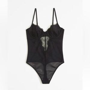 NWT Abercrombie Lace and Satin Bodysuit Size Small